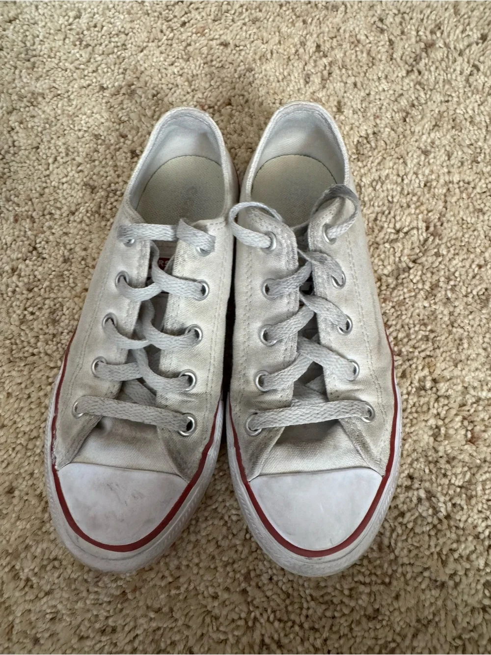 Kids white converse 🤍